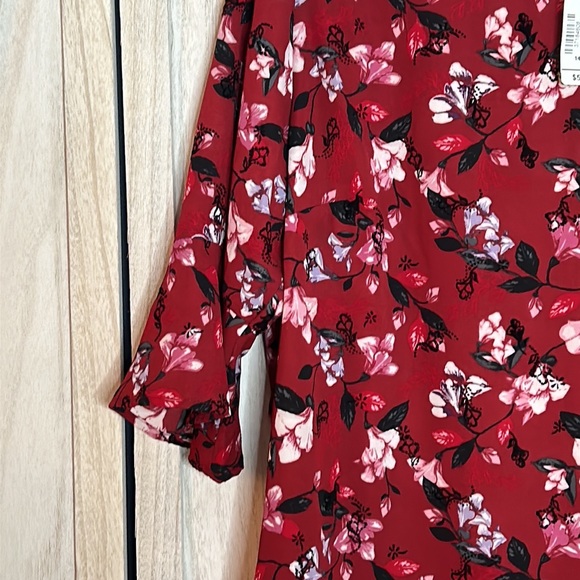 CJ Banks Floral Blouse - Picture 3 of 5